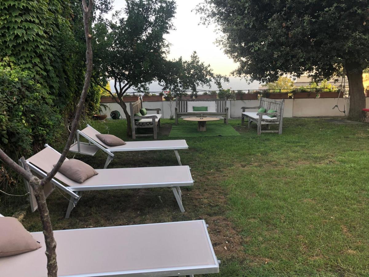 Kamyhouse Una Tranquilla Struttura Nel Verde Villa Napoli Ngoại thất bức ảnh