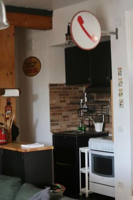 Kamyhouse Una Tranquilla Struttura Nel Verde Villa Napoli Ngoại thất bức ảnh