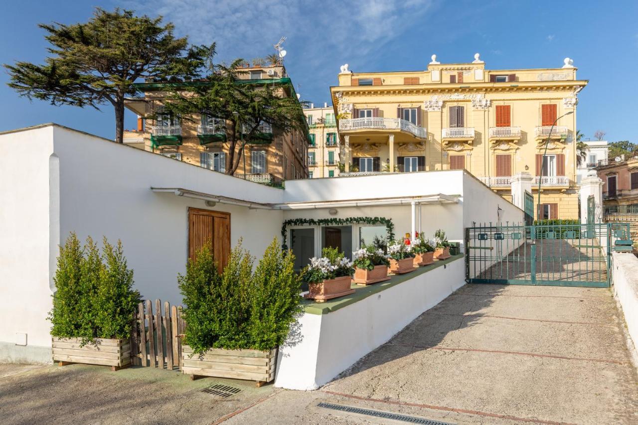 Kamyhouse Una Tranquilla Struttura Nel Verde Villa Napoli Ngoại thất bức ảnh